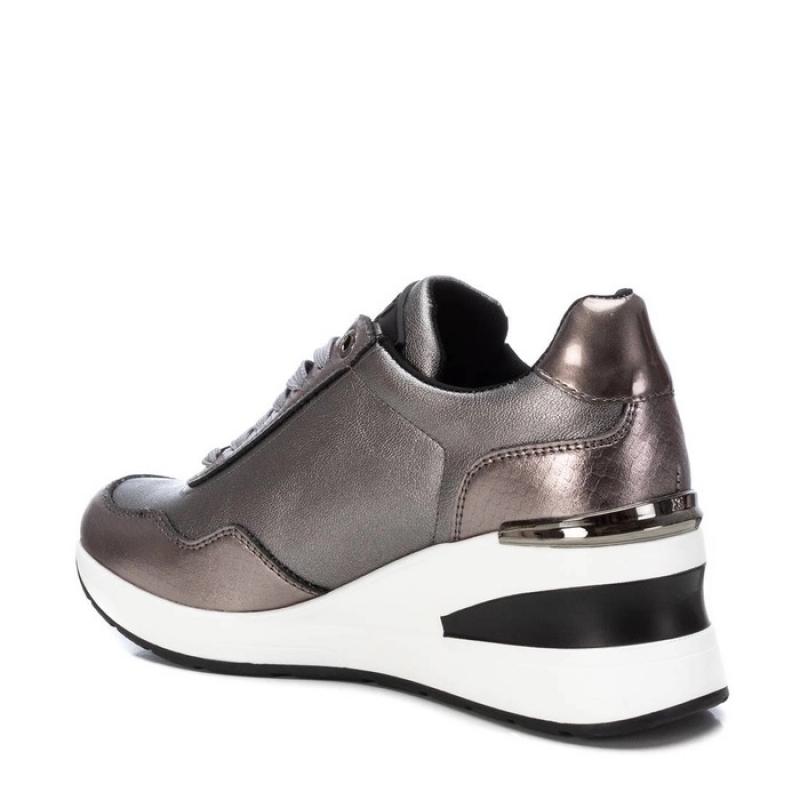 XTI DEPORTIVA MUJER MODELO 143074 ZAPATILLA CASUAL PLOMO