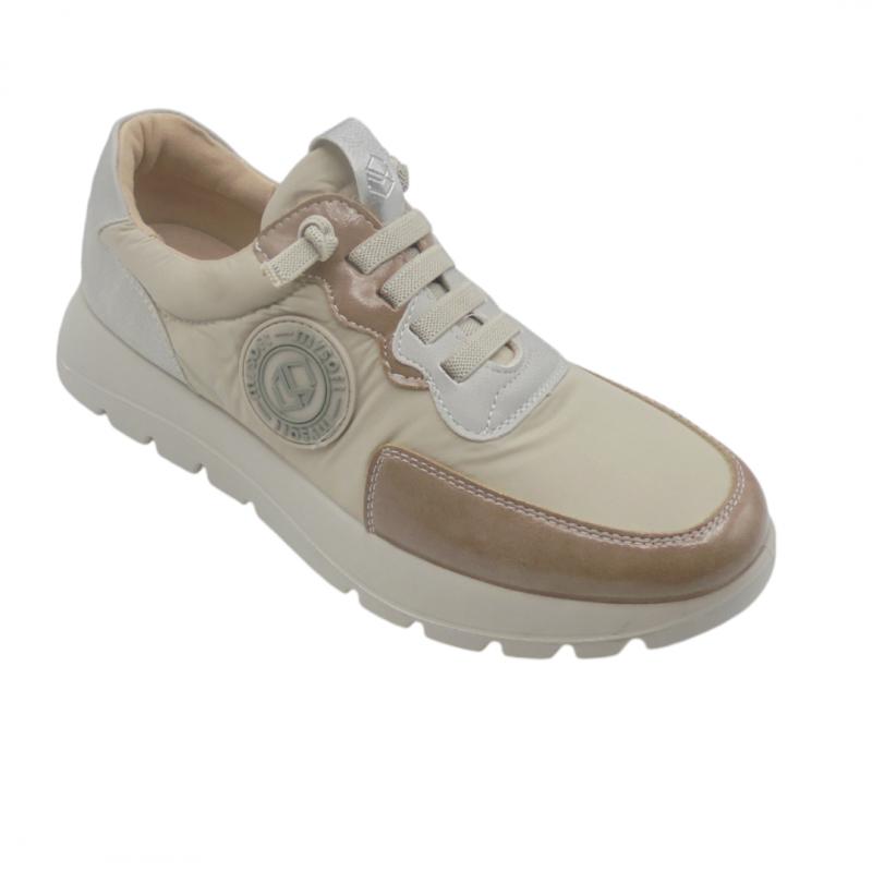 MYSOFT DEPORTIVA MUJER CASUAL MODELO 24M628 POLAR CORDONES ELASTICOS